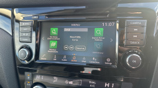 Nissan Qashqai 1.3 DiG-T N-Connecta 5dr [Glass Roof Pack] Petrol Hatchback